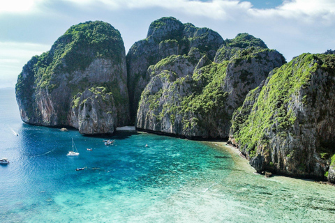 Phuket: Phi Phi, Bamboo &amp; Maithon by Premium Speed CatamaranJoin-In Day Trip Including National Park Fee