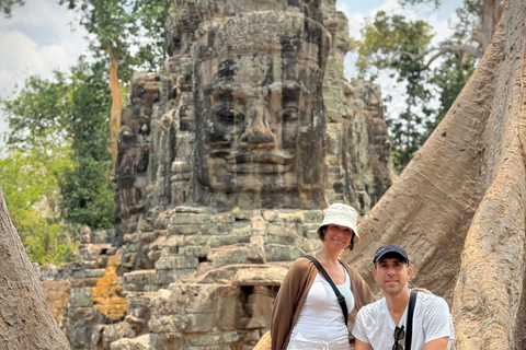 Siem Reap: Angkor Wat Sunrise/Set Tour with Japanese Guide Angkor Wat Sunrise Private Tour with Japanese Guide