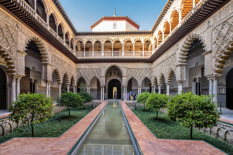 Seville: Alcázar and Cathedral Guided Tour with Tickets English Cathedral Express Tour