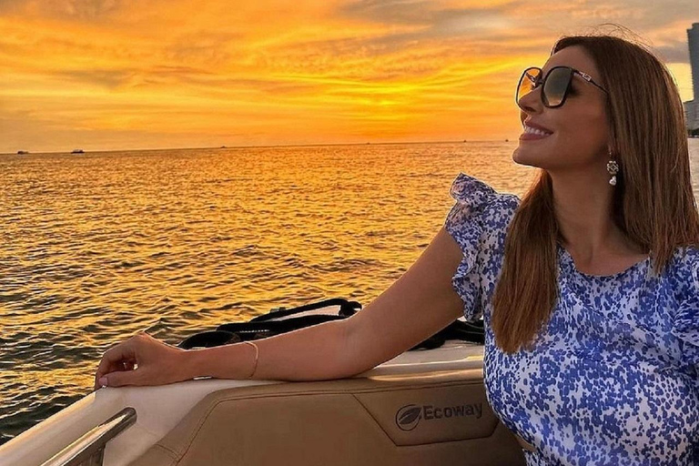 8-Day Experience: Lost City Trek & Cartagena