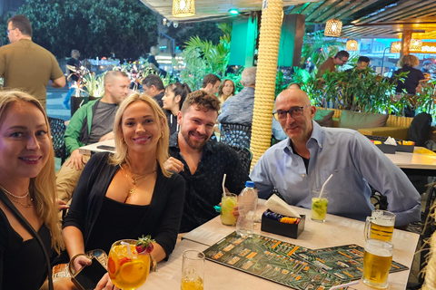 ريو دي جانيرو: ليلة رقص فانك في الفافيلاريو دي جانيرو: ليلة رقص على إيقاع الفانك في الفافيلا