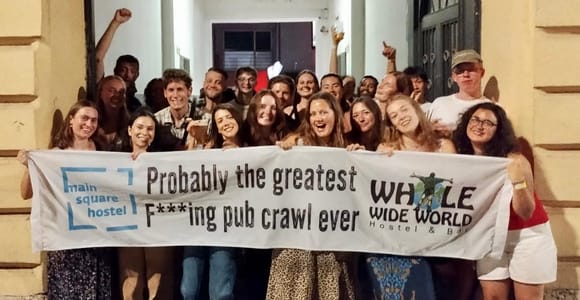 Zagreb: Kneipentour, 1 Stunde unbegrenzte Getränke und Eintritt in den Club