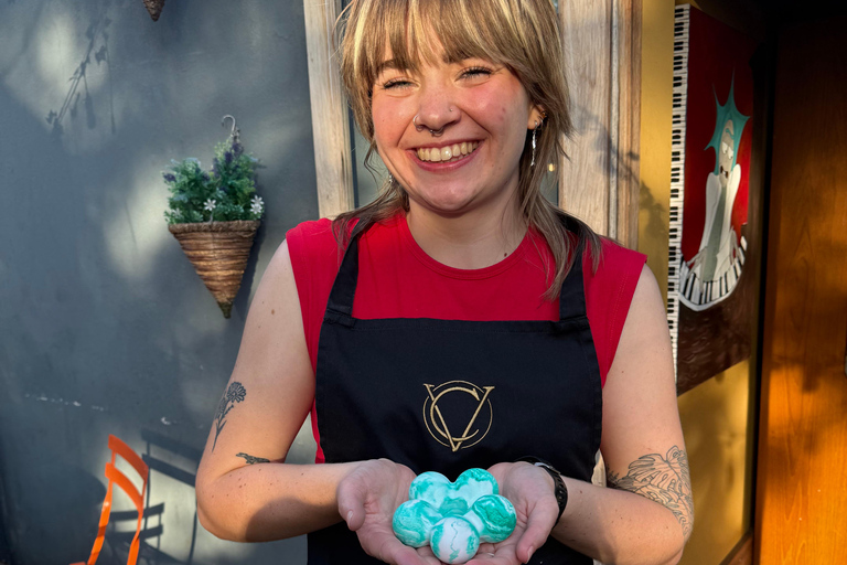 Create Homeware Pieces Using Eco Resin Workshop