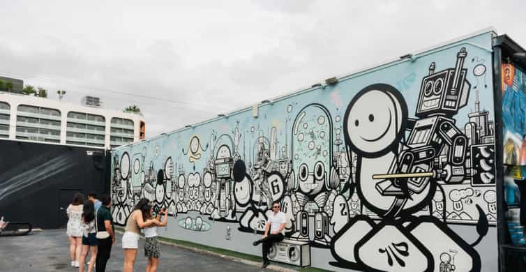 Miami: Wynwood Walls, Galleries, and Murals Guided Tour photo 20