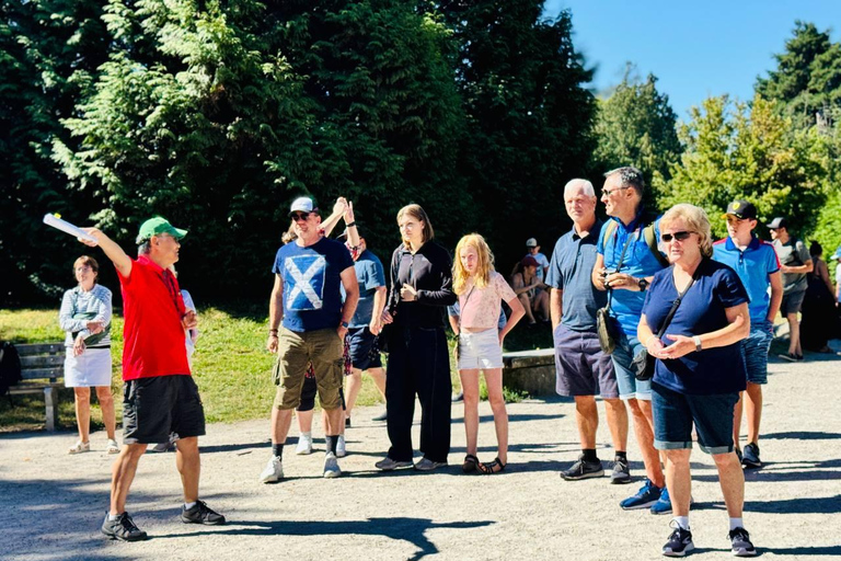 Vancouver: Stanley Park Trolley Hop On Hop Off Shuttle Stanley Park: Classic Trolley Shuttle 2 Day Pass