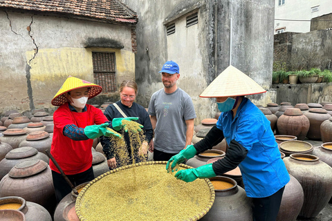 Hanoi: Day Trip to Bamboo Fish Trap & Soy Sauce Villages Full-Day Private Tour from 2 people up