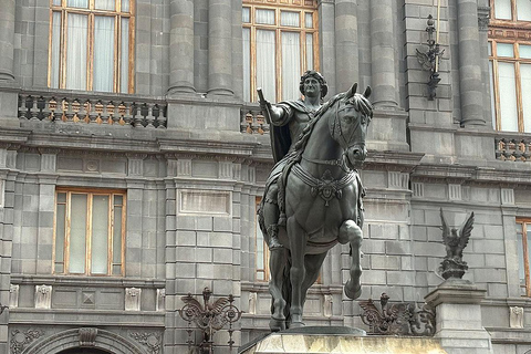 Mexico City: Guided walking tour through the Historic Center