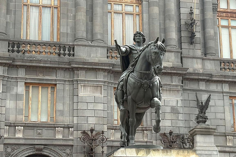 Mexico City: Guided walking tour through the Historic Center