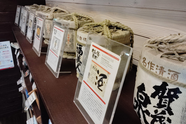 Hiroshima Visita a la fábrica de sake Saijo con degustación 2h