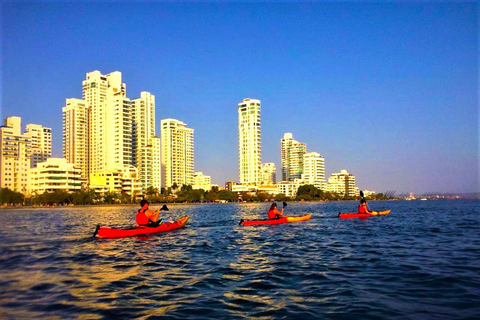Cartagena: ochtendkajaktocht met snack en zwemmen