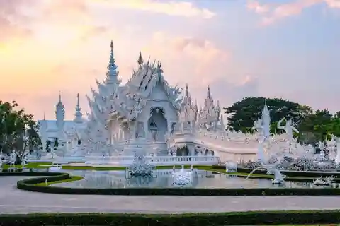Chiang Mai: Lalita Cafe & White, Blue, Big Buddha Temples