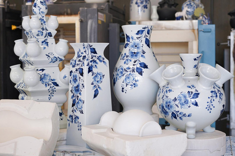 Amsterdam: Delft, Leiden, and Gouda Private Tour by locals