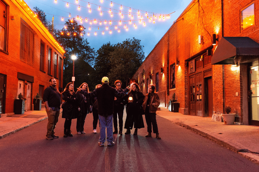 Salem Nachttour: Spuk und Geschichte Geführte Nachttour. Foto: GetYourGuide