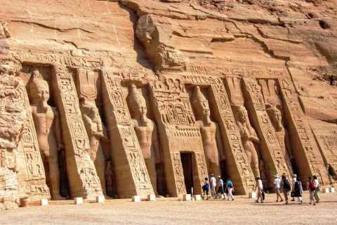 Aswan: Abu Simbel Temple Entry Ticket Guided tour (Include Guide, Car, Driver and Entry tickets)