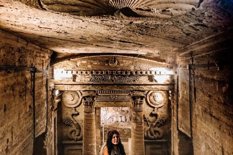 Visite guidée féminine avec les catacombes et la bibliothèque d&#039;Alexandrie