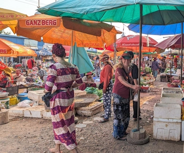 Siem Reap: Riverside Cooking Class with Picnic Dinner
