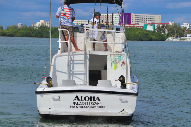 Private fishing charter 31 feet for maximun 6 people 2 hours Private fishing charter 31 feet for maximun 6 people