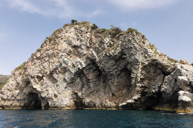 陶尔米纳市中心和游船之旅：贝拉岛和蓝洞小团（每团最少8人，最多16人）