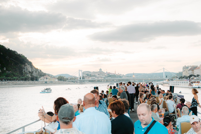Danube Cruise 360 views with Guaranteed Rooftop Seats, Drink