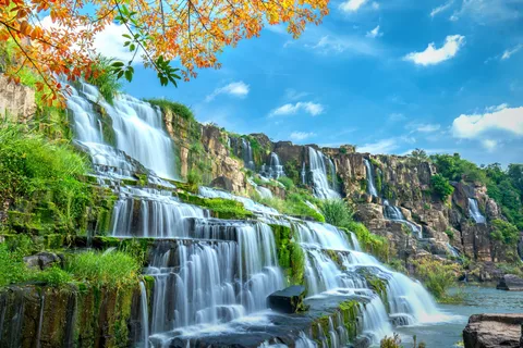Dalat: Best of the Countryside Tour in a Private Car