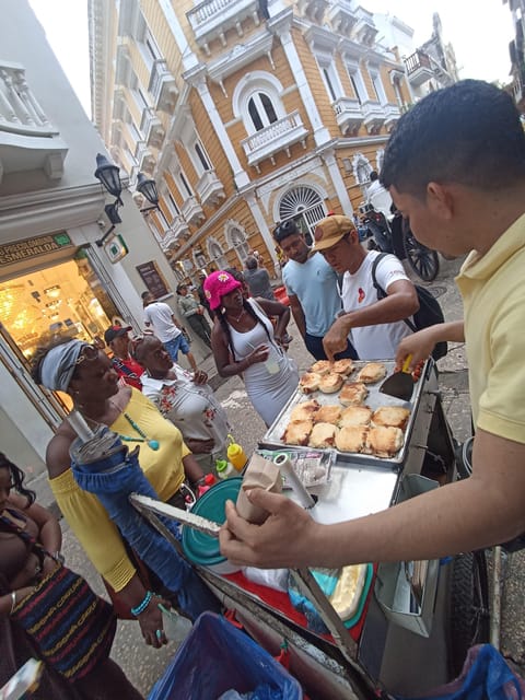 Cartagena, tour guidato di street food con degustazioni - Hizvo