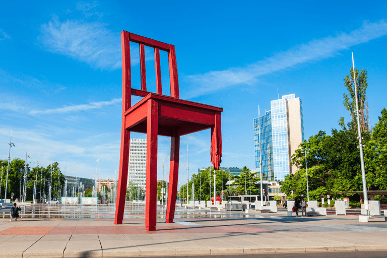 Visite complète de Genève. Prise en charge à l'hôtel, ONU & Vieille VilleVisite complète de Genève. Prise en charge à l'hôtel, ONU et Vieille Ville.