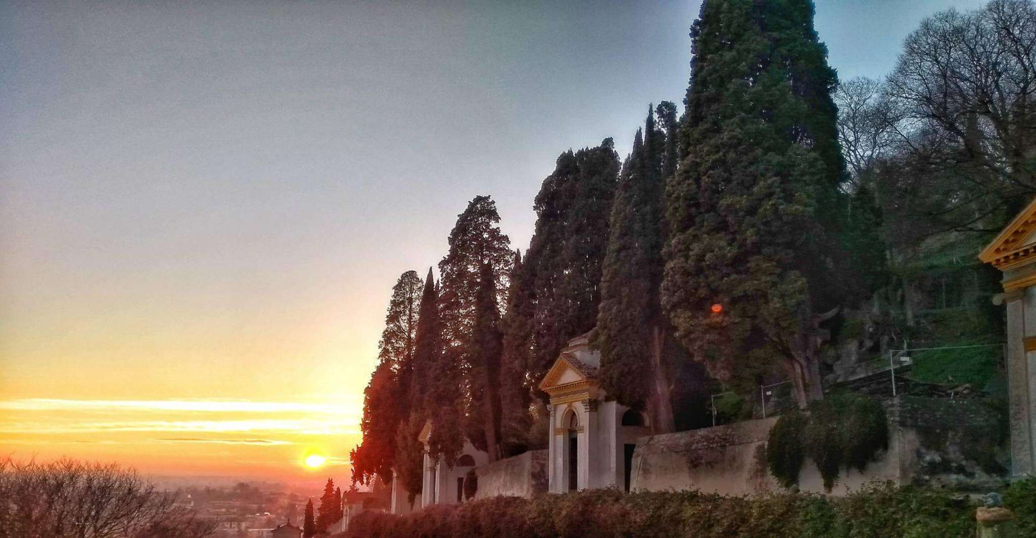 Monselice, a walled town in Veneto Region, from Padua - Hizvo