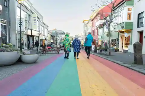 Tour privato della città di Reykjavik e dell'architettura islandese a piedi