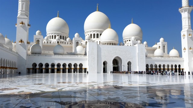 From Dubai: Sheikh Zayed Mosque, Places, Heritage Village