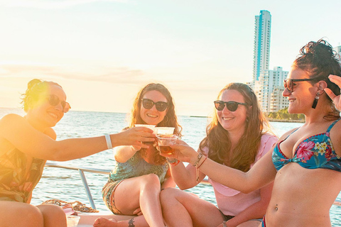 Cartagena: Speedboat Sunset Cruise w Open Bar & After Party Speedboat Cruise & Nightlife After Party