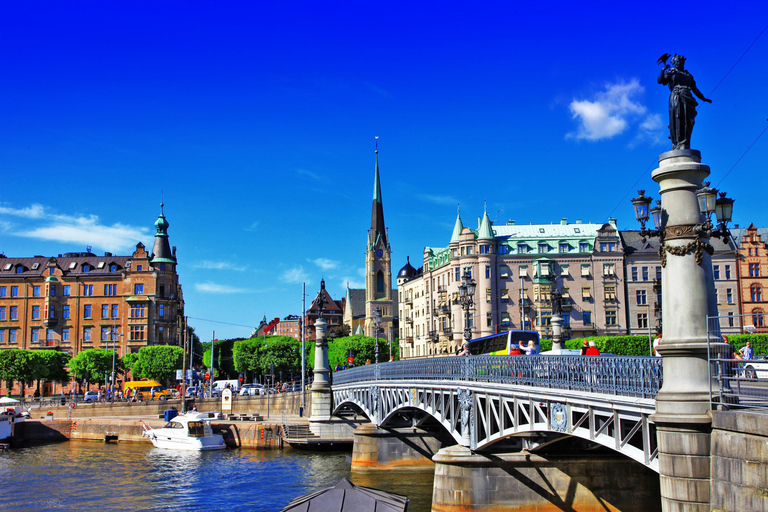 Stockholm Shore Essentials: Vasa Museum & Old Town Tour Stockholm shore tour: Vasa Museum & Old Town from Nynäshamn