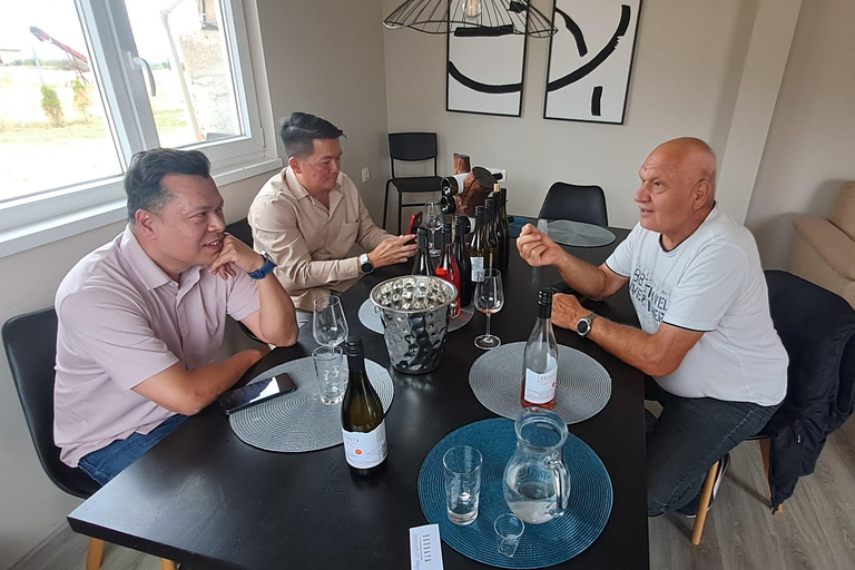 里拉修道院一日旅行 + 酒窖和当地美食体验