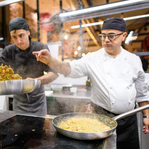 Rome: Food Tour with Unlimited Food & Barolo Wine