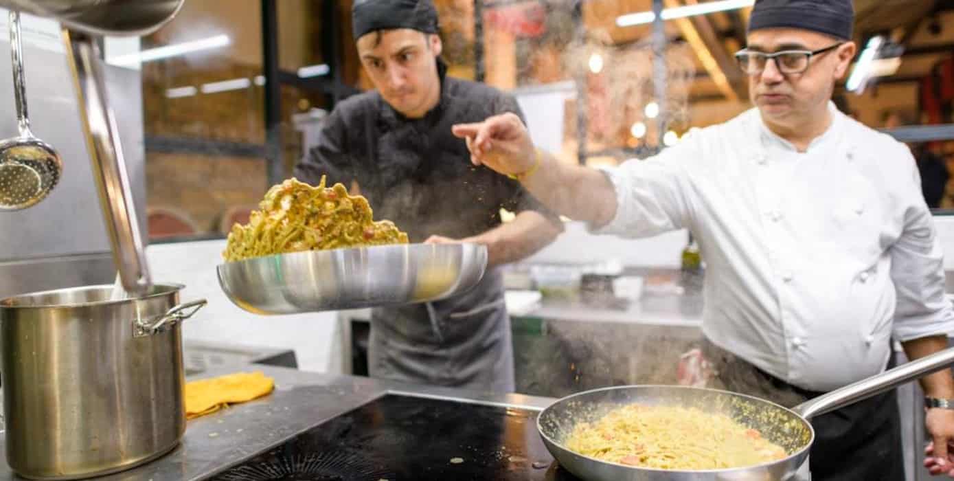 Rom: Foodtour mit unbegrenztem Essen und Barolo-Wein