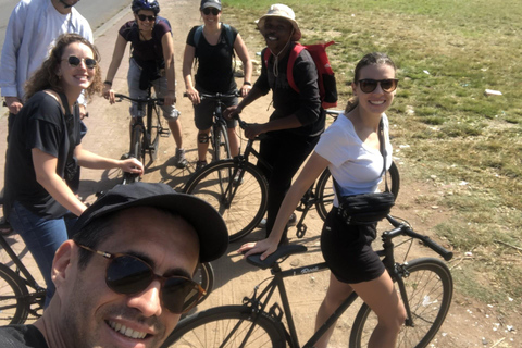 Soweto: Excursão de bicicleta com almoço