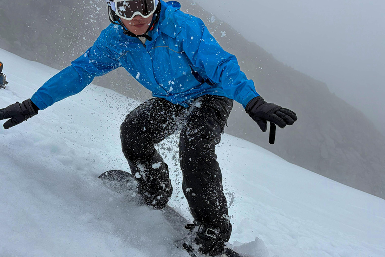 La Paz: Andes Snowboarding Adventure with Hotel Pickup