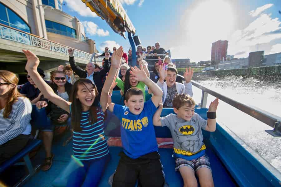Halifax: Harbour Hopper Stadt- und Wasserrundfahrt in einem Entenboot. Foto: GetYourGuide Halifax: Harbour Hopper Stadt- und Wasserrundfahrt in einem Entenboot. Foto: GetYourGuide
