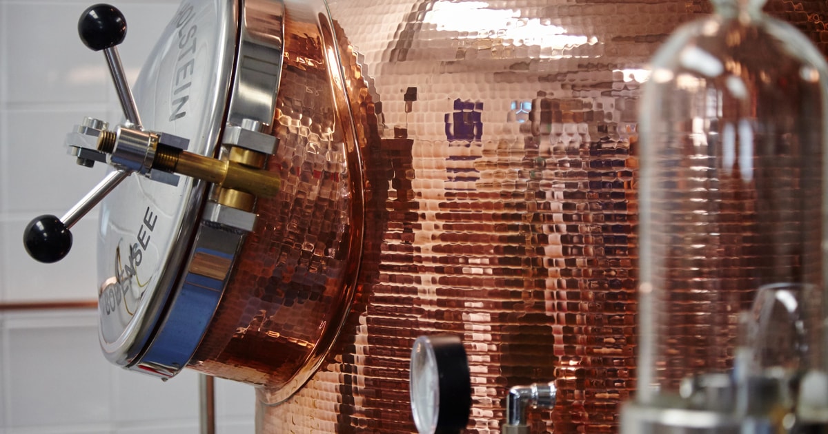 Bristol 6 O'clock Gin Distillery Tour, Thornbury GetYourGuide