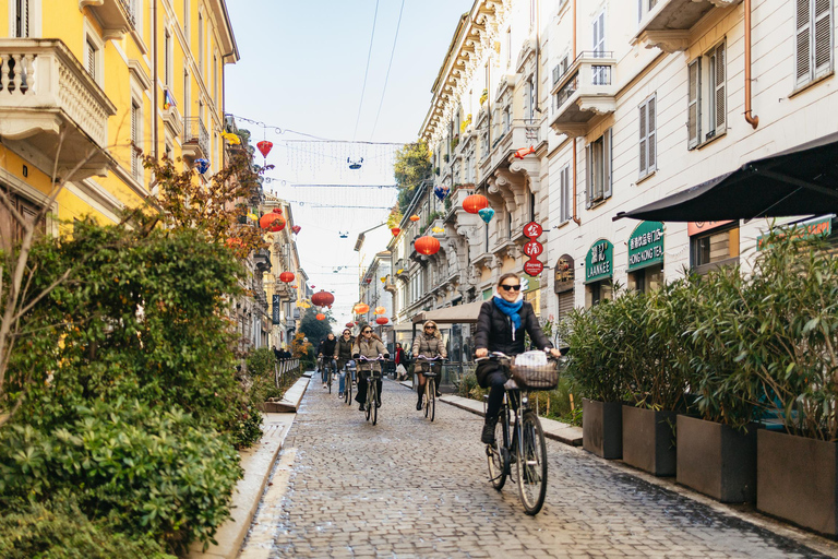 Descubre Milán paseo guiado en bicicleta de 3 horasDescubra el paseo en bicicleta guiado de 3 horas de Milán en inglés