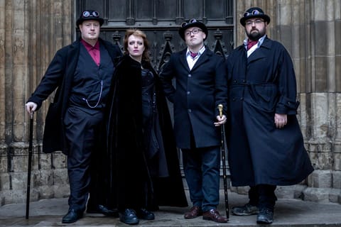 Schatten von York: Geistertour und schreckliche Geschichte.