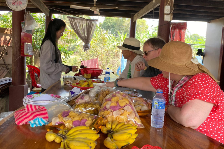 Half-Day Tour to Explore Battambang with Tour Guide Half-Day Tour to Explore Battambang in A/C Vehicle