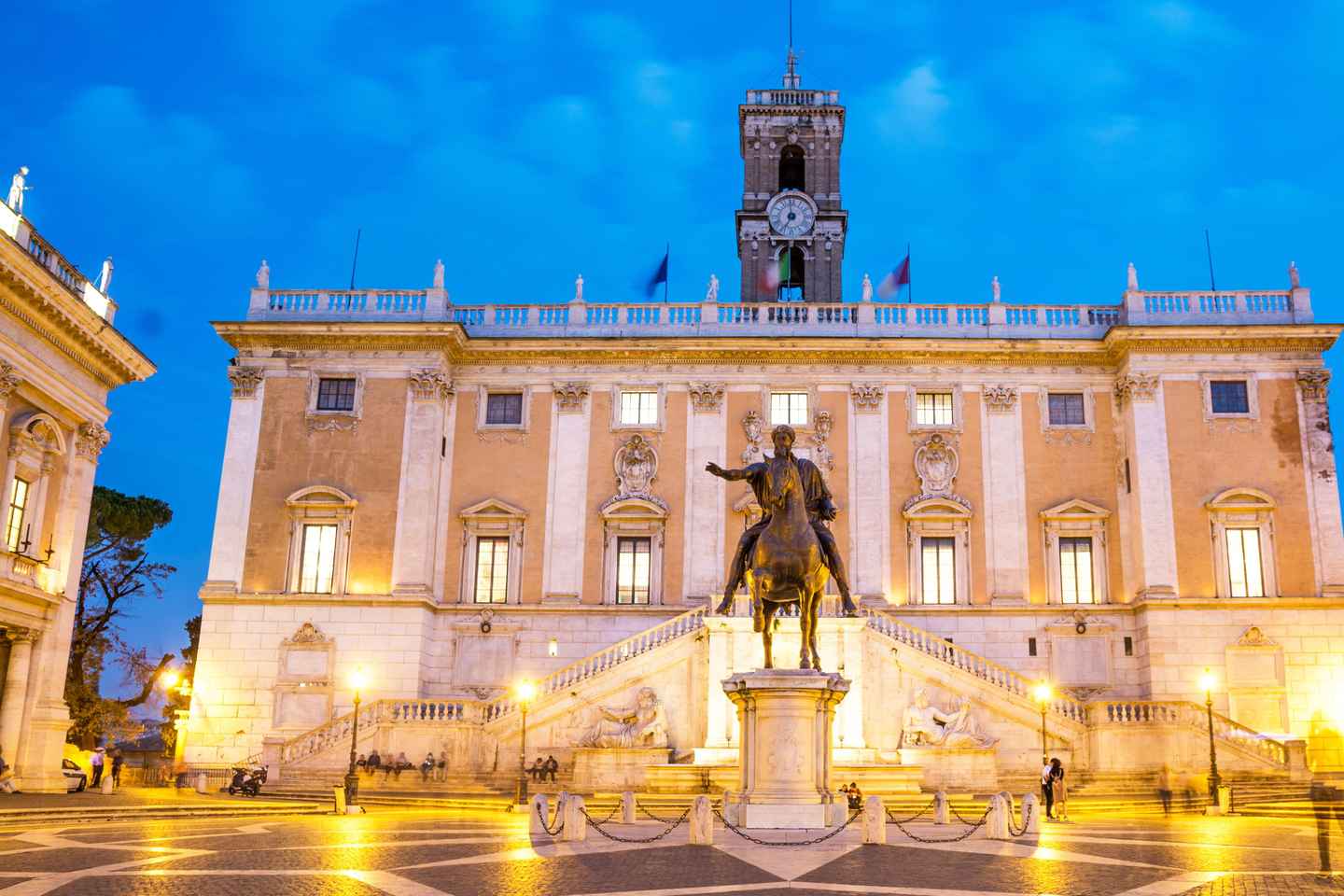 Walking Tours In Rome Rome: Guided Walking Tour with Headsets | Guide to Europe