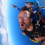 From Cairns: Tandem Skydive Experience over Mission Beach