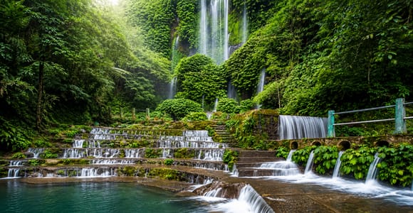 Lombok: Private Waterfalls, Village, Beach & Sunset Day Tour