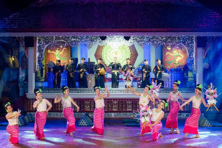Chiang Mai: Khum Khantoke Cultural Show & Dining Experience Khantoke Standard Menu