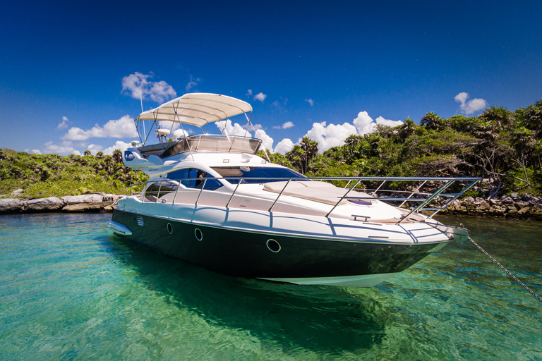 Cancun Bliss: Exclusive Luxe Yacht Experience 51´ Catamarán Leopard
