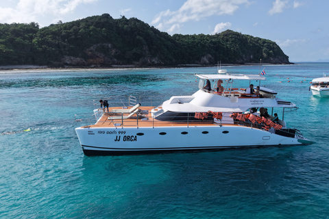 Phuket: Coral Island Laid-Back Morning Tour with Snorkeling Relaxing Yacht Cruise (Hotel Pickup)