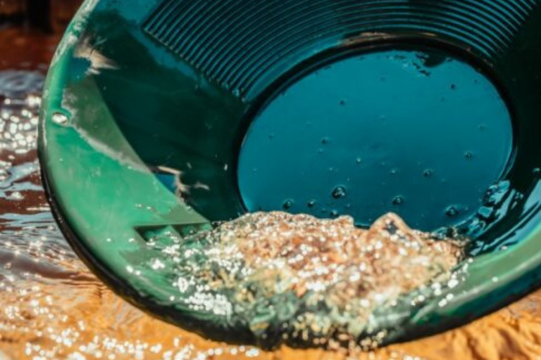 Vulture City: Gold Prospecting and Recovery Workshop