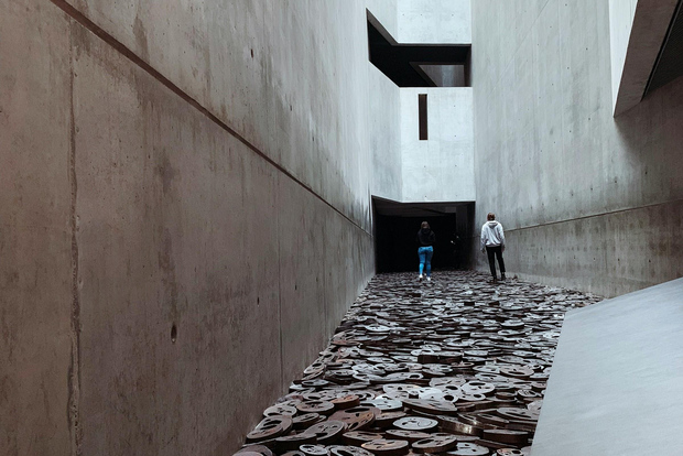 Berlin: Jewish Museum Ticket & City Highlights Audio Tour