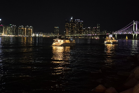 Busan: Gwangalli Beach Night Yoga & Photos